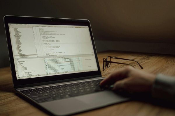 What are the best pet-friendly accommodations in the UK?